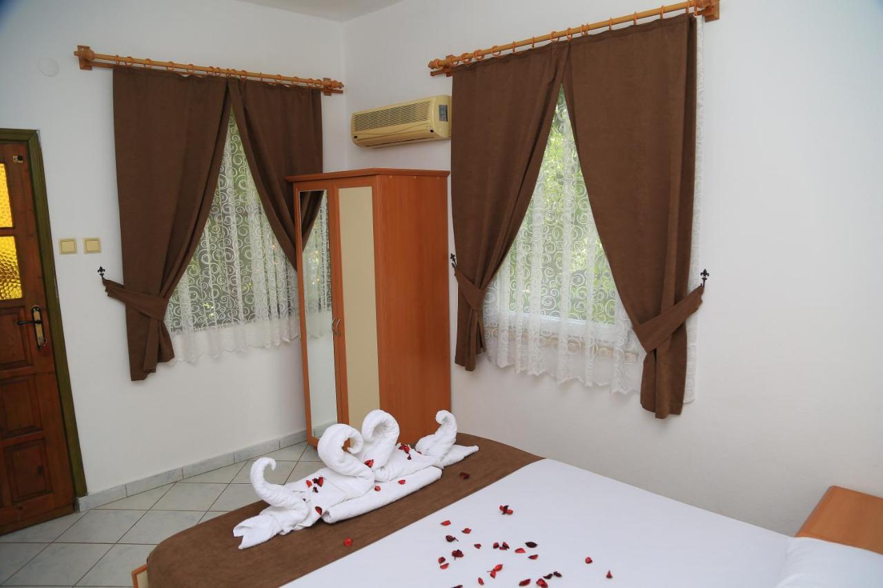 Tunays Pansiyon Bed & Breakfast ชิลารึ ห้อง รูปภาพ