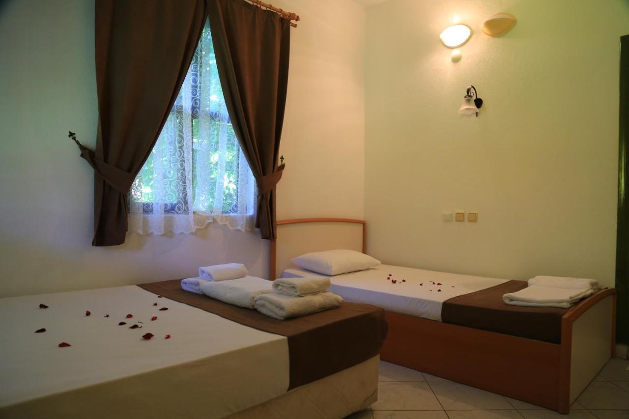 Tunays Pansiyon Bed & Breakfast ชิลารึ ห้อง รูปภาพ