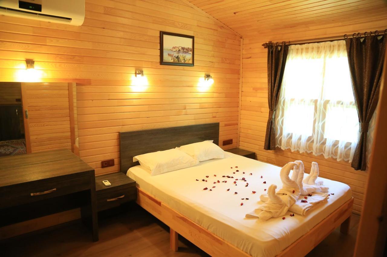 Tunays Pansiyon Bed & Breakfast ชิลารึ ภายนอก รูปภาพ
