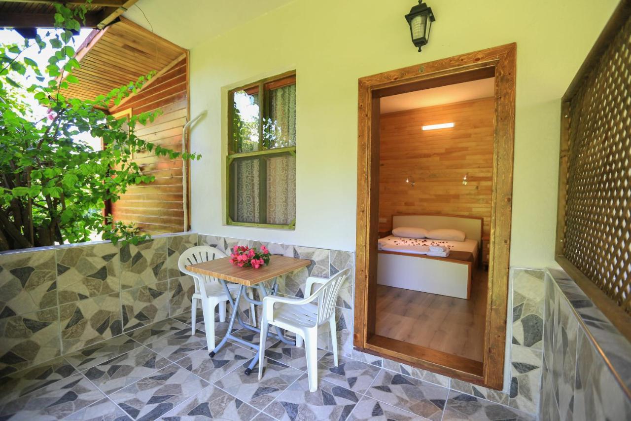 Tunays Pansiyon Bed & Breakfast ชิลารึ ภายนอก รูปภาพ